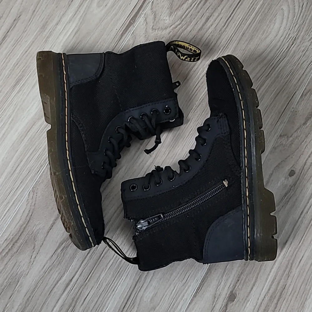 Dr Martens Kids COMBS J black boots size 12
